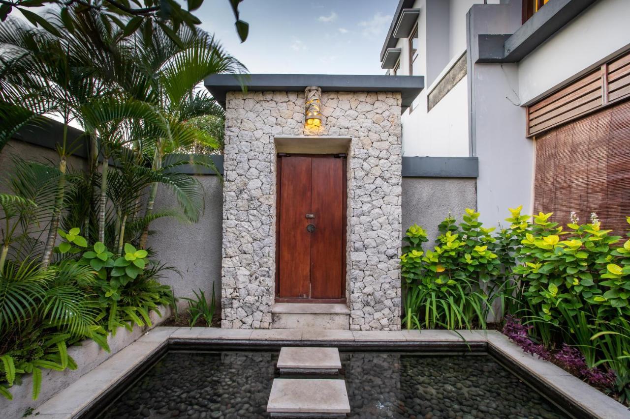 Villa Nadya 塞米亚克 外观 照片