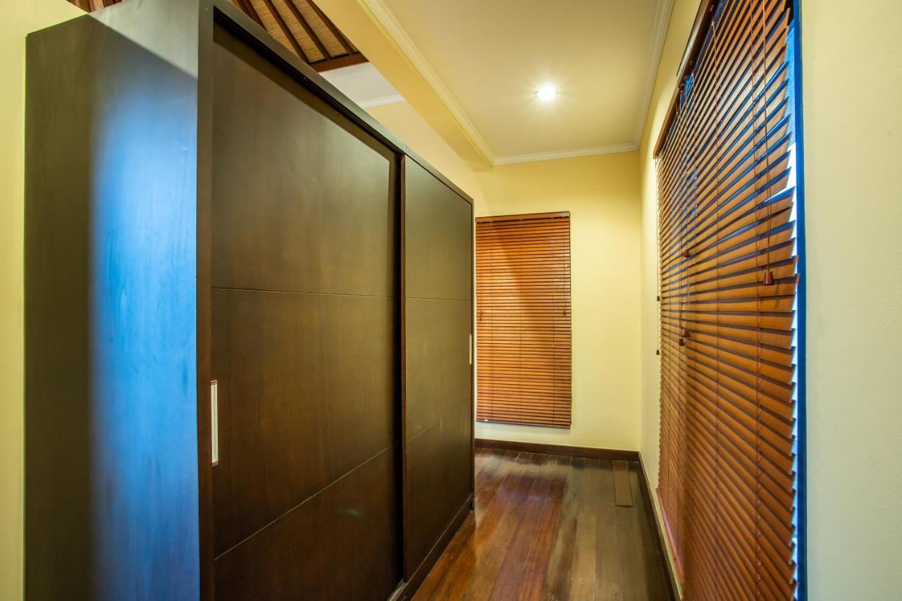Villa Nadya 塞米亚克 外观 照片